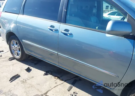 2006 Toyota Sienna Xle Limited z USA, uszkodzony, nr VIN 5TDBA22C16S064188